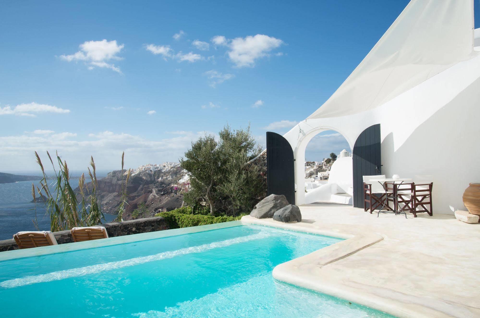 Perivolas Hotel Ia